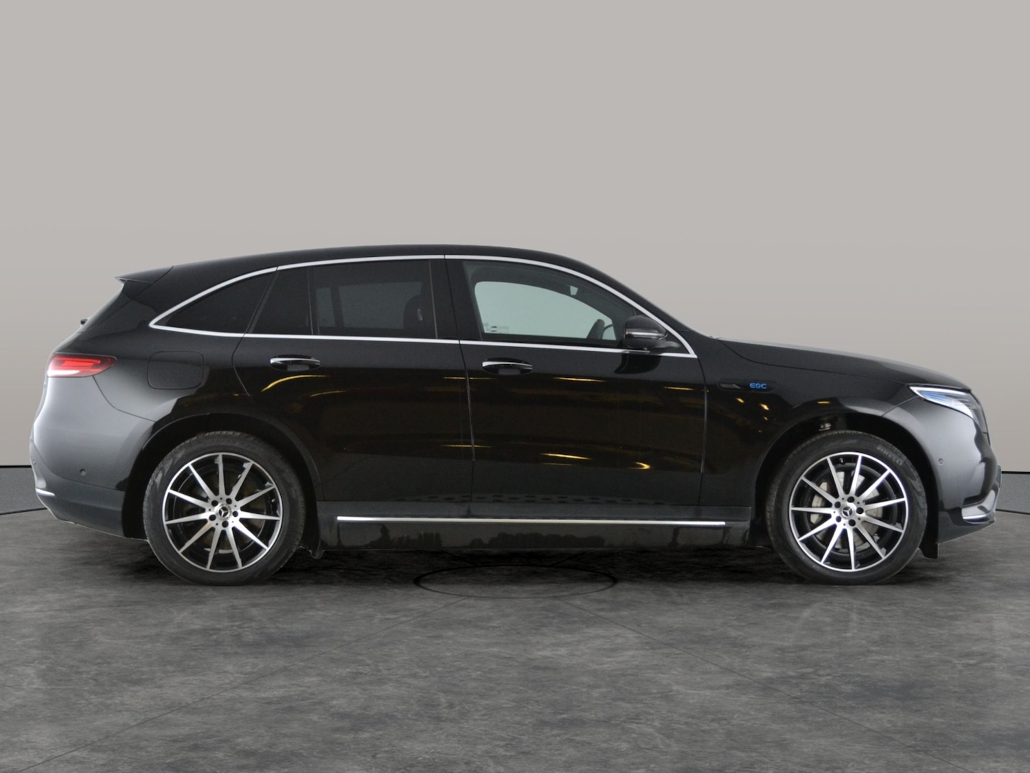 Used Mercedes-Benz EQC 2023 for sale - 77116515: Photo 12