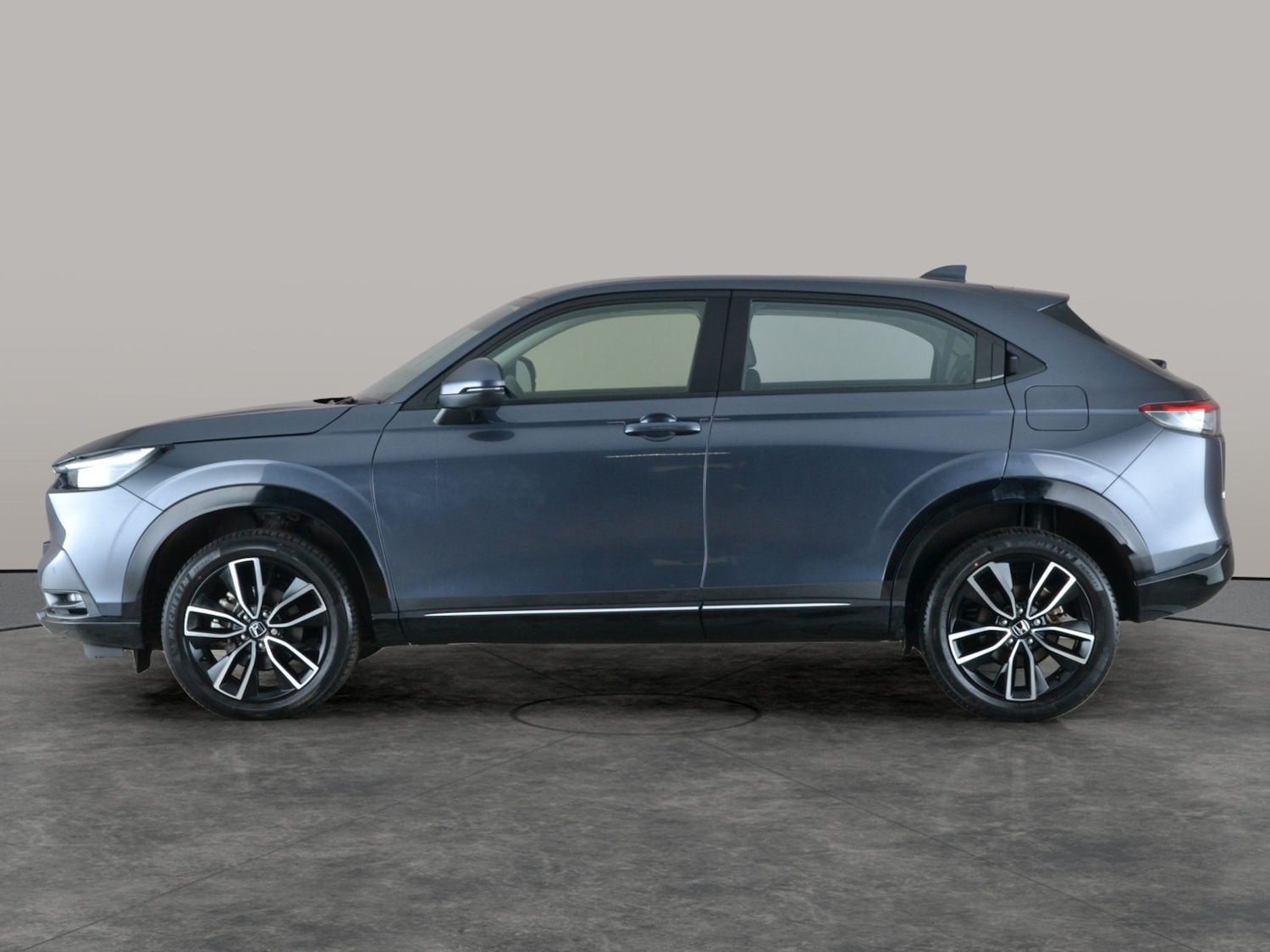 Used Honda HR-V 2023 for sale - 77326670: Photo 13