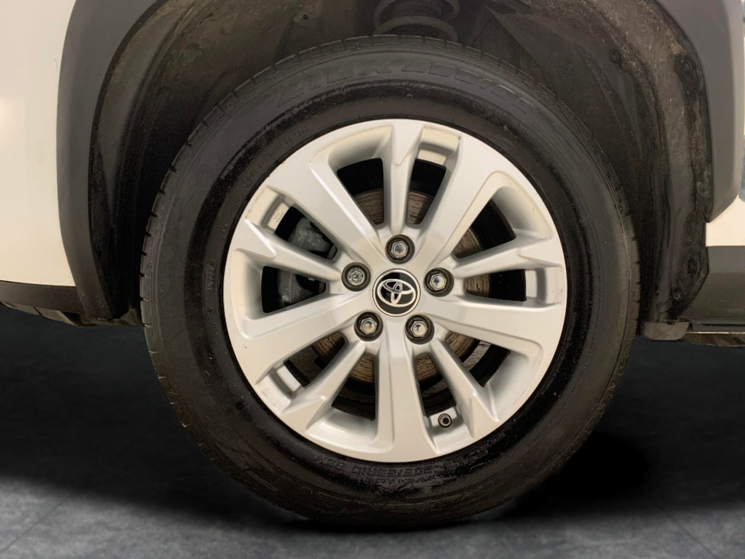 Used Toyota Yaris Cross 2024 for sale - 76808111: Photo 24