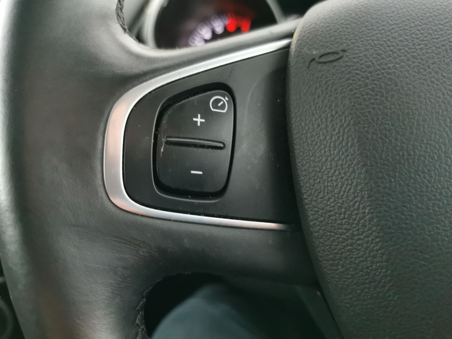 Used Renault Clio 2019 for sale - 77732954: Photo 19