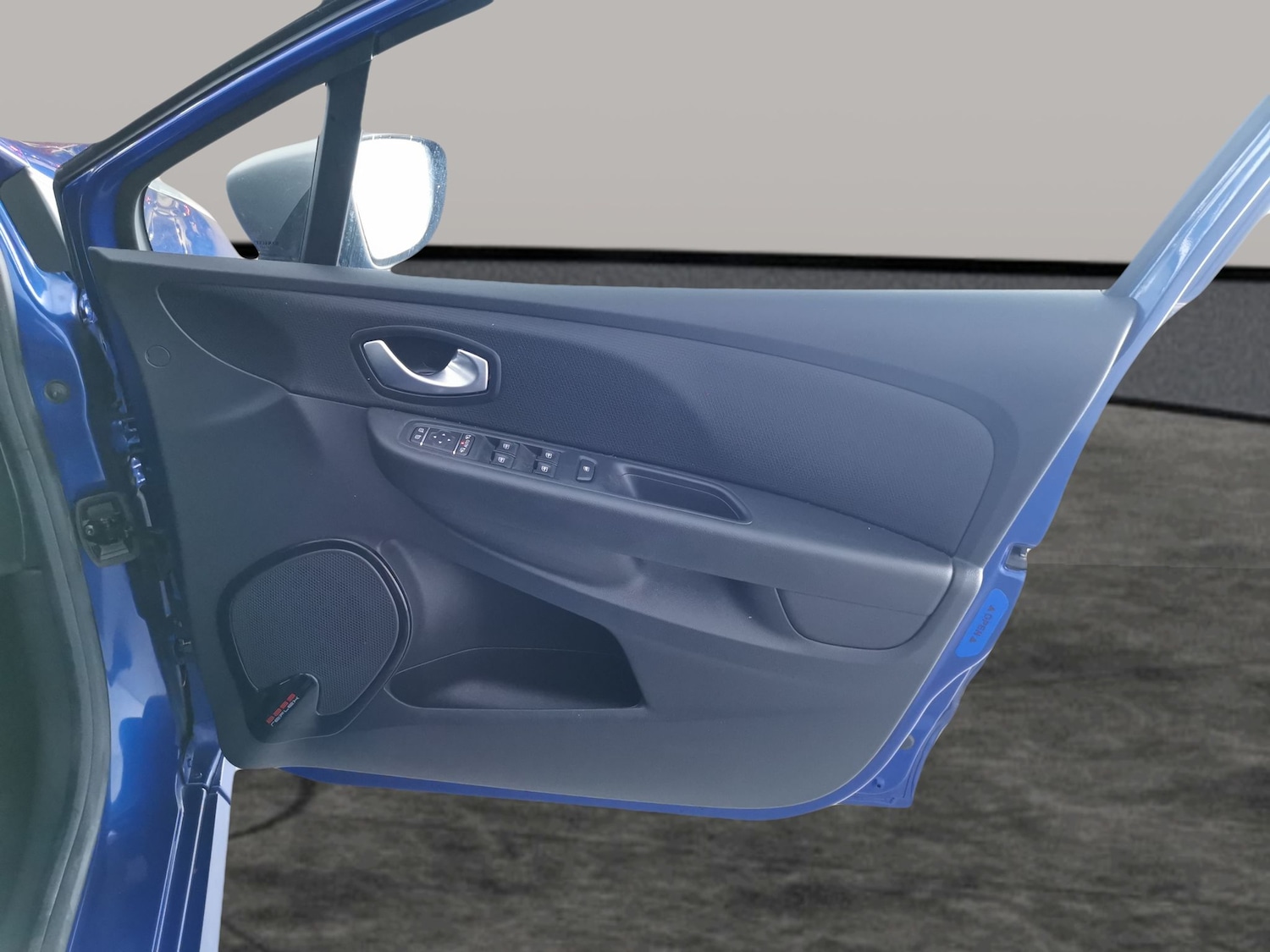 Used Renault Clio 2019 for sale - 77732954: Photo 26