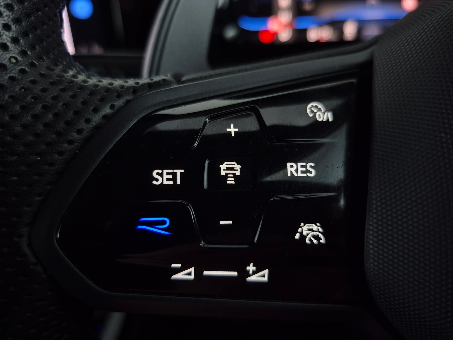 Used Volkswagen Golf 2024 for sale - 77932447: Photo 23