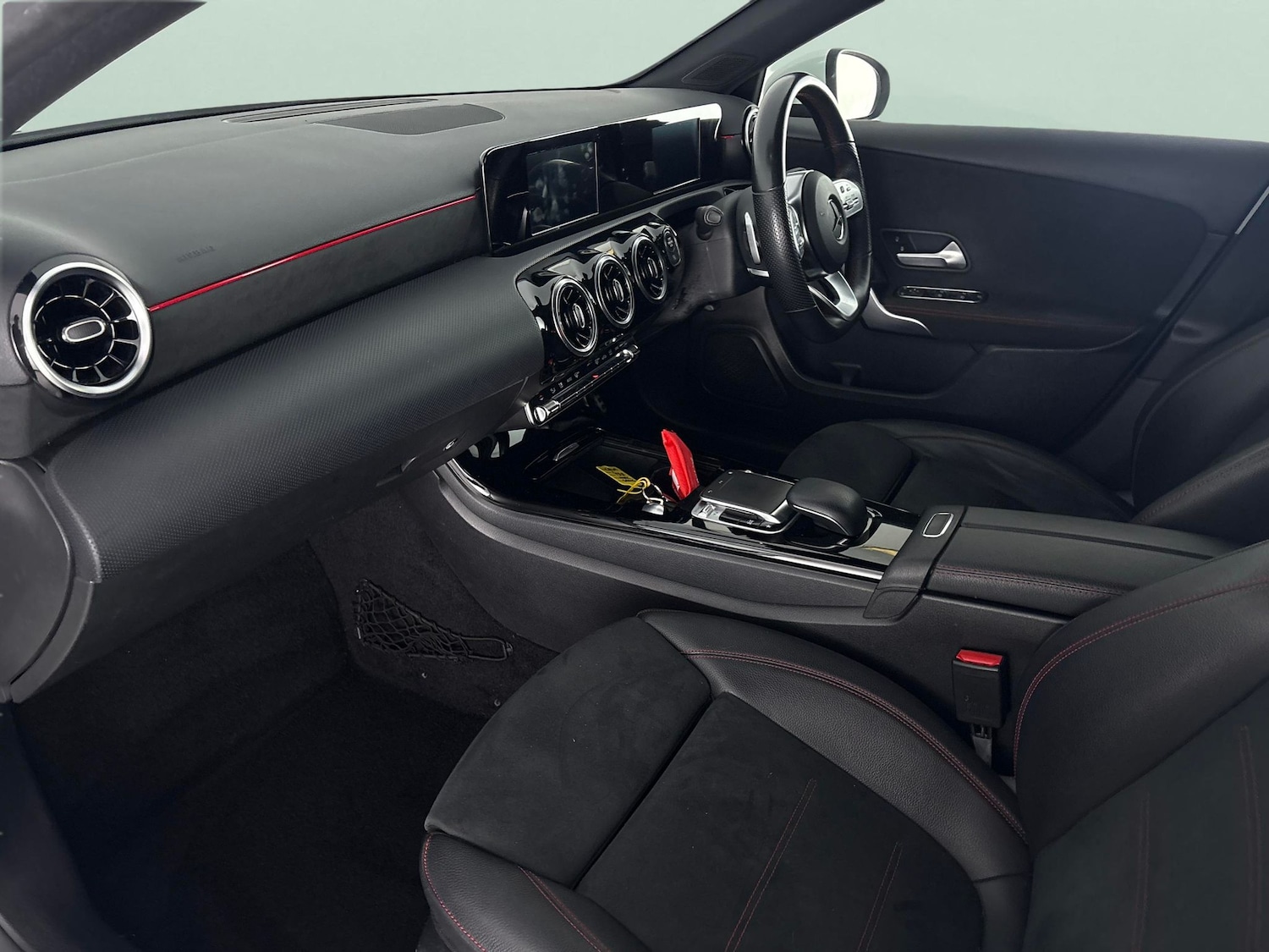 Used Mercedes-Benz A-Class 2019 for sale - 76709861: Photo 4