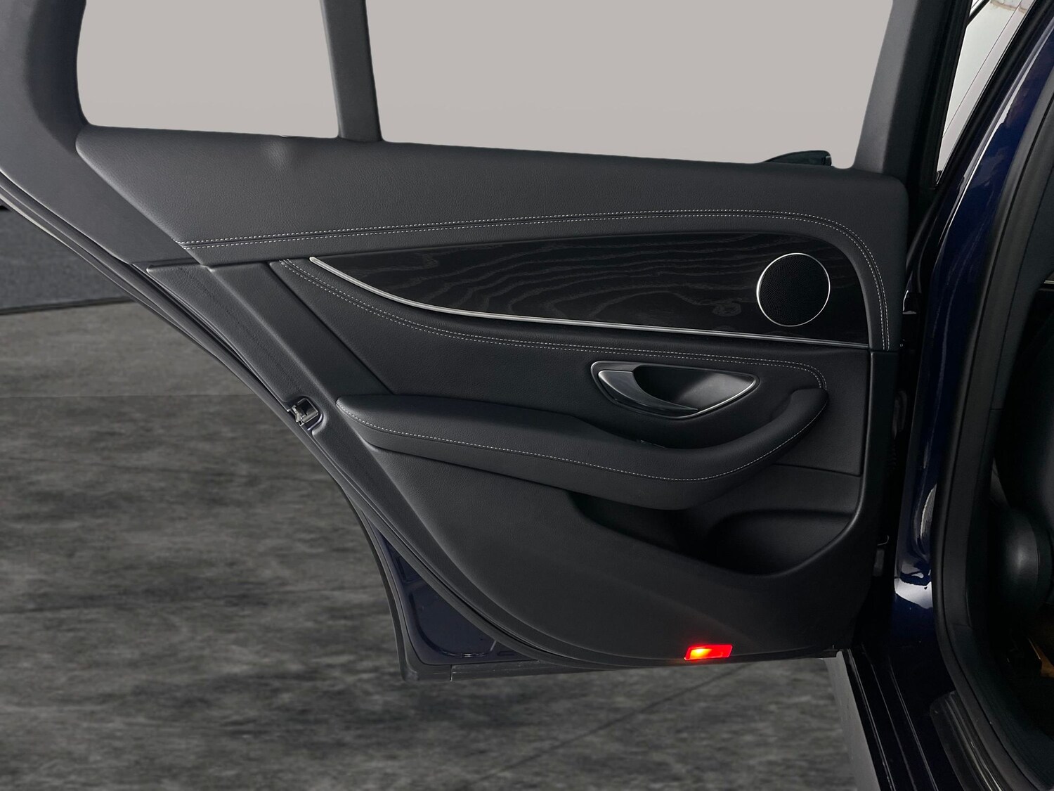 Used Mercedes-Benz E Class 2018 for sale - 77472232: Photo 31