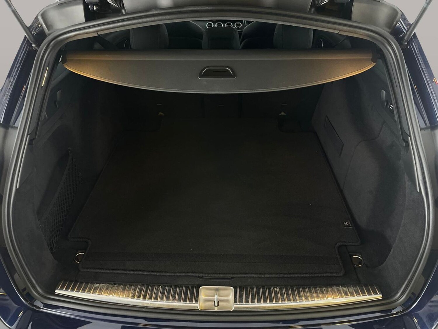 Used Mercedes-Benz E Class 2018 for sale - 77472232: Photo 34