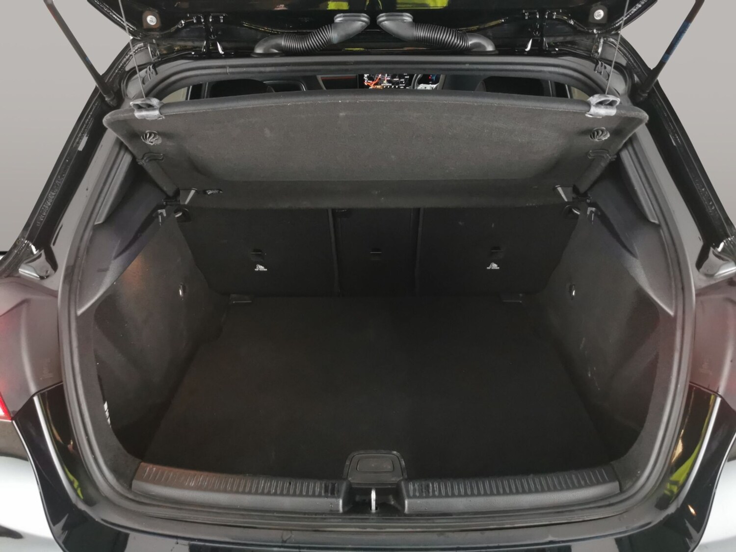 Used Mercedes-Benz A-Class for sale - 77660721: Photo 35