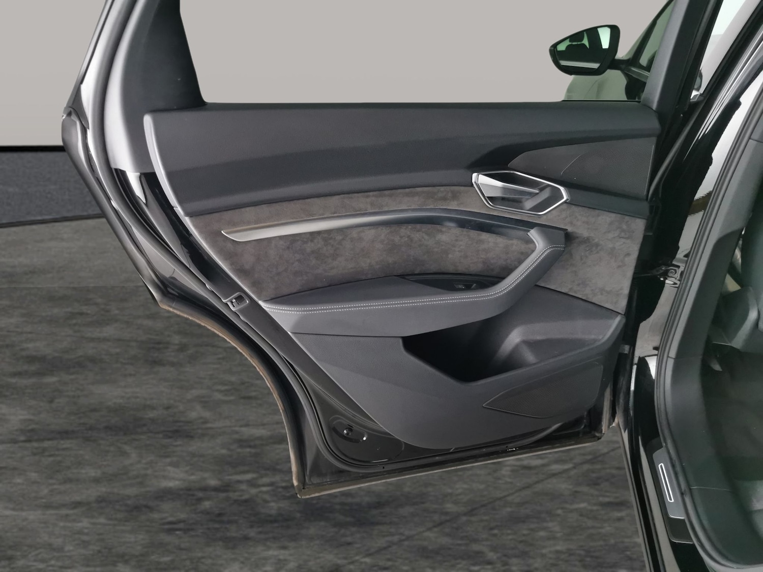 Used Audi e-tron 2020 for sale - 77232716: Photo 33