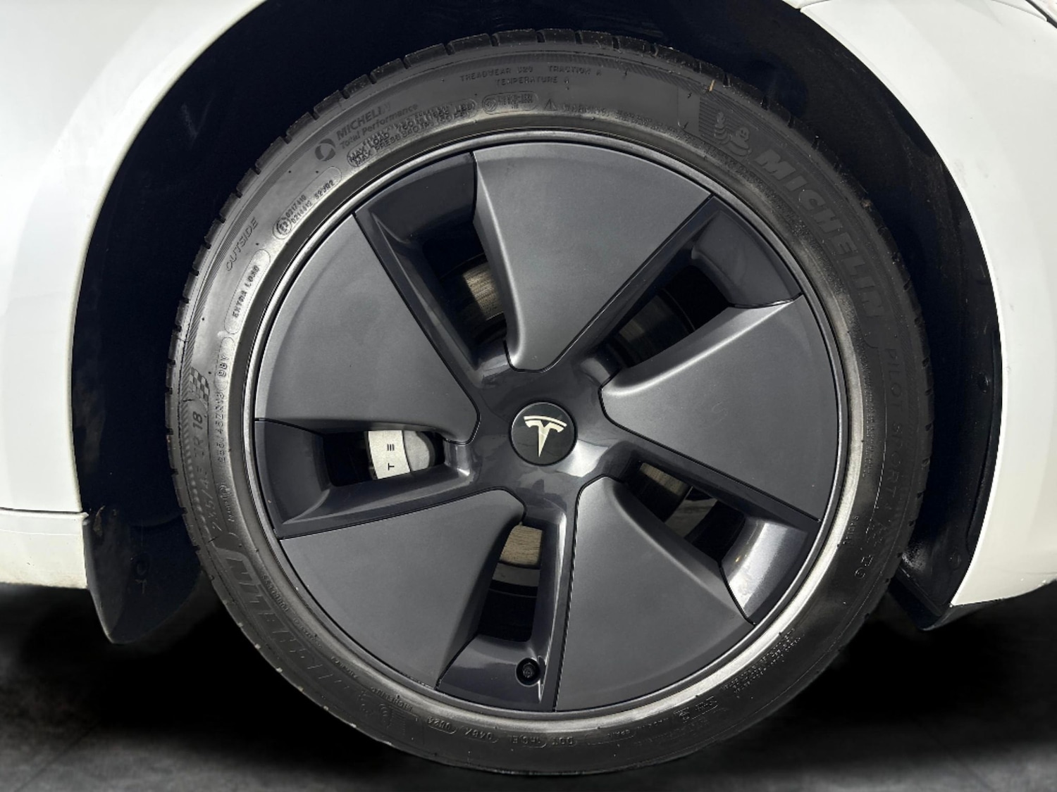 Used Tesla Model 3 2022 for sale - 77151790: Photo 32