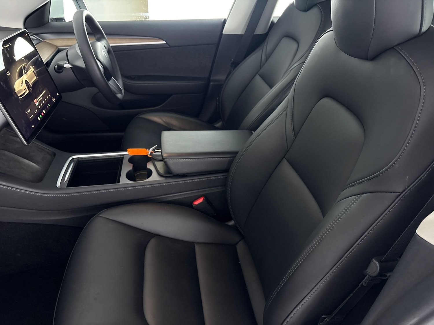 Used Tesla Model 3 2022 for sale - 77151790: Photo 8