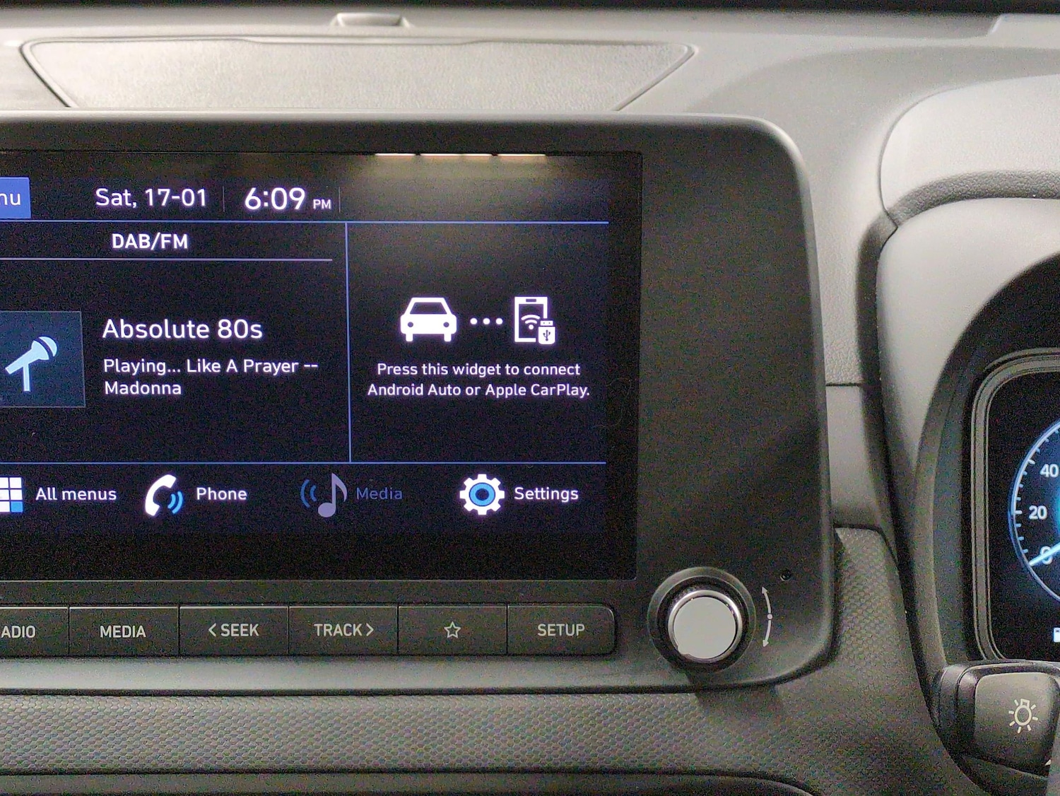 Used Hyundai KONA 2023 for sale - 77294900: Photo 15