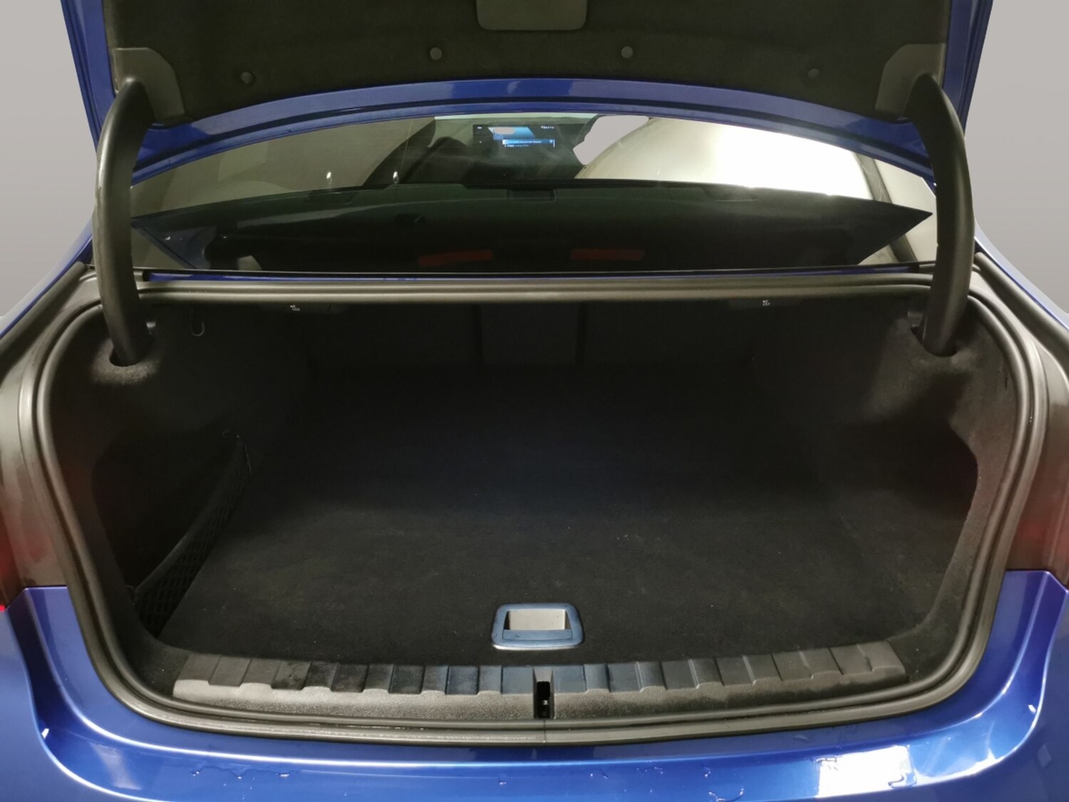 Used BMW 3 Series 2023 for sale - 77443129: Photo 32