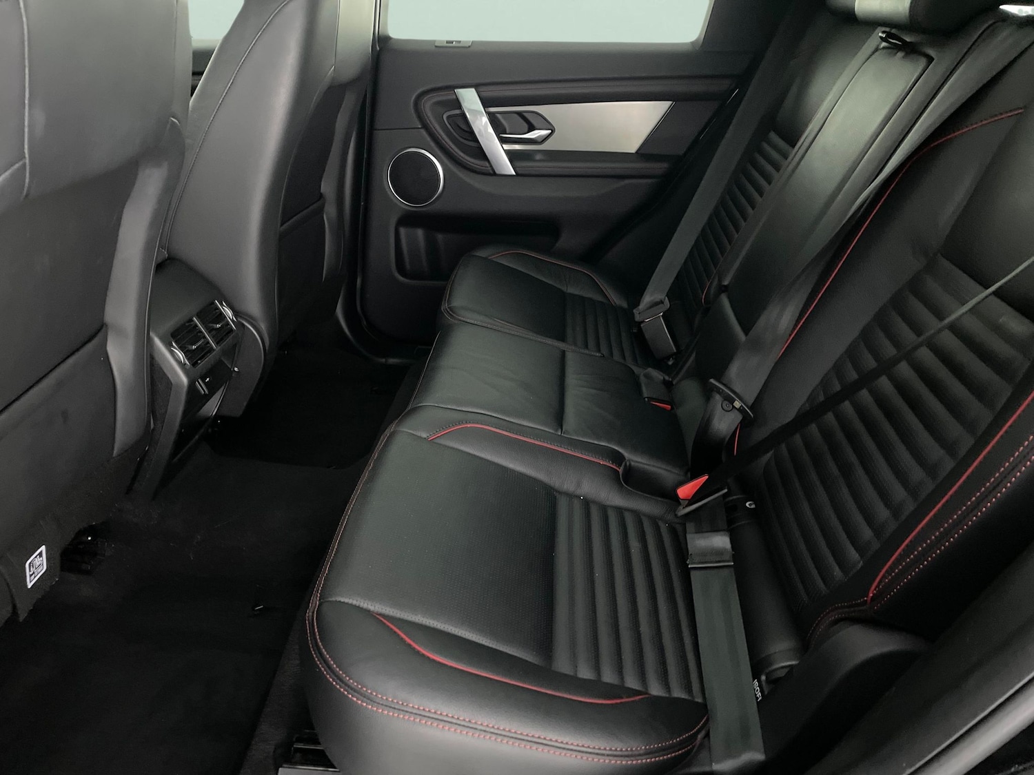 Used Land Rover Discovery Sport 2022 for sale - 76494251: Photo 35