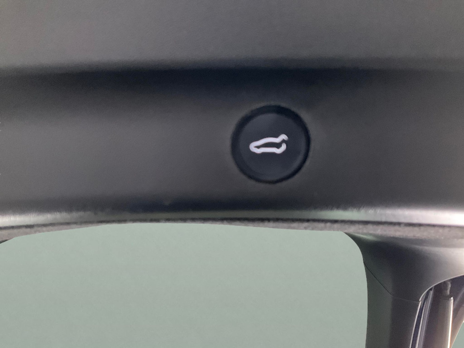 Used Tesla Model Y 2023 for sale - 76668664: Photo 16