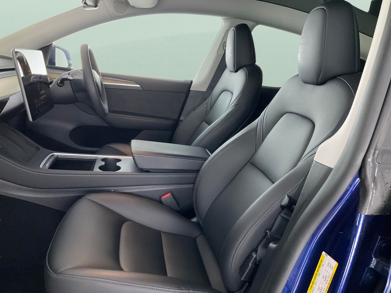 Used Tesla Model Y 2023 for sale - 76668664: Photo 4