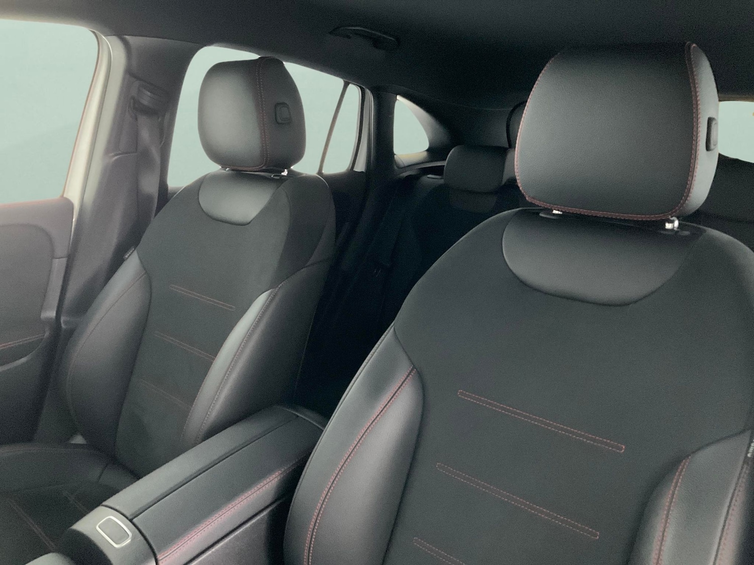 Used Mercedes-Benz GLA 2021 for sale - 76566013: Photo 14