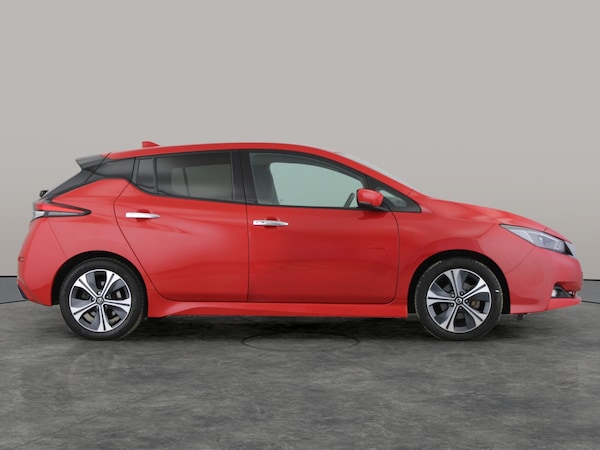 Used Nissan Leaf 2021 for sale - 76290642: Photo 12
