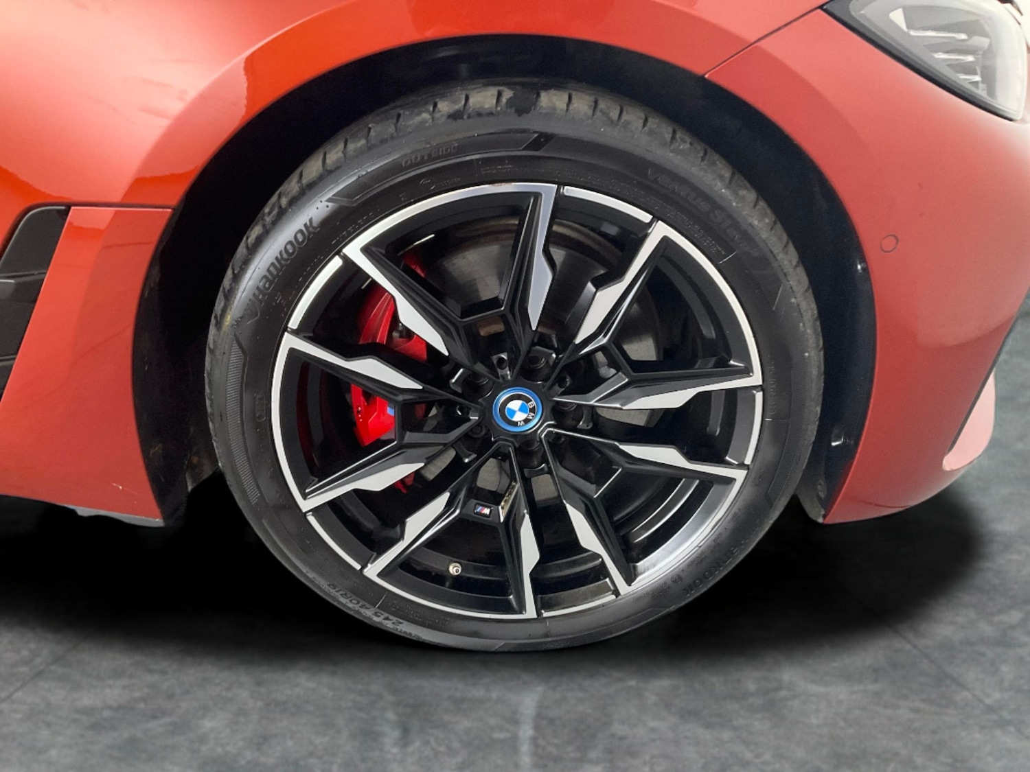 Used BMW i4 2022 for sale - 76568280: Photo 30