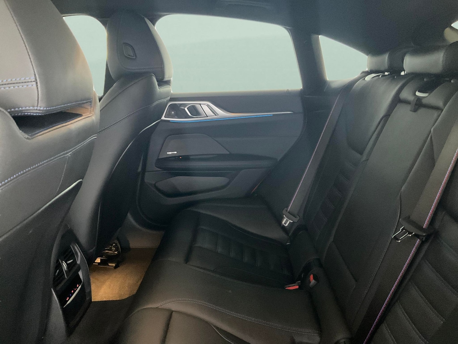 Used BMW i4 2022 for sale - 76568280: Photo 32