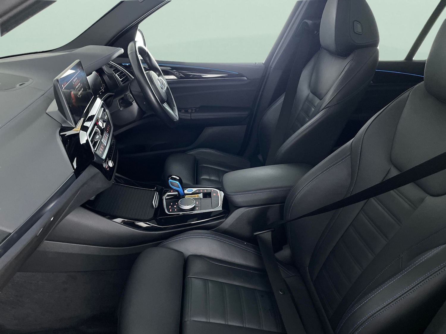 Used BMW iX3 2023 for sale - 76946431: Photo 4