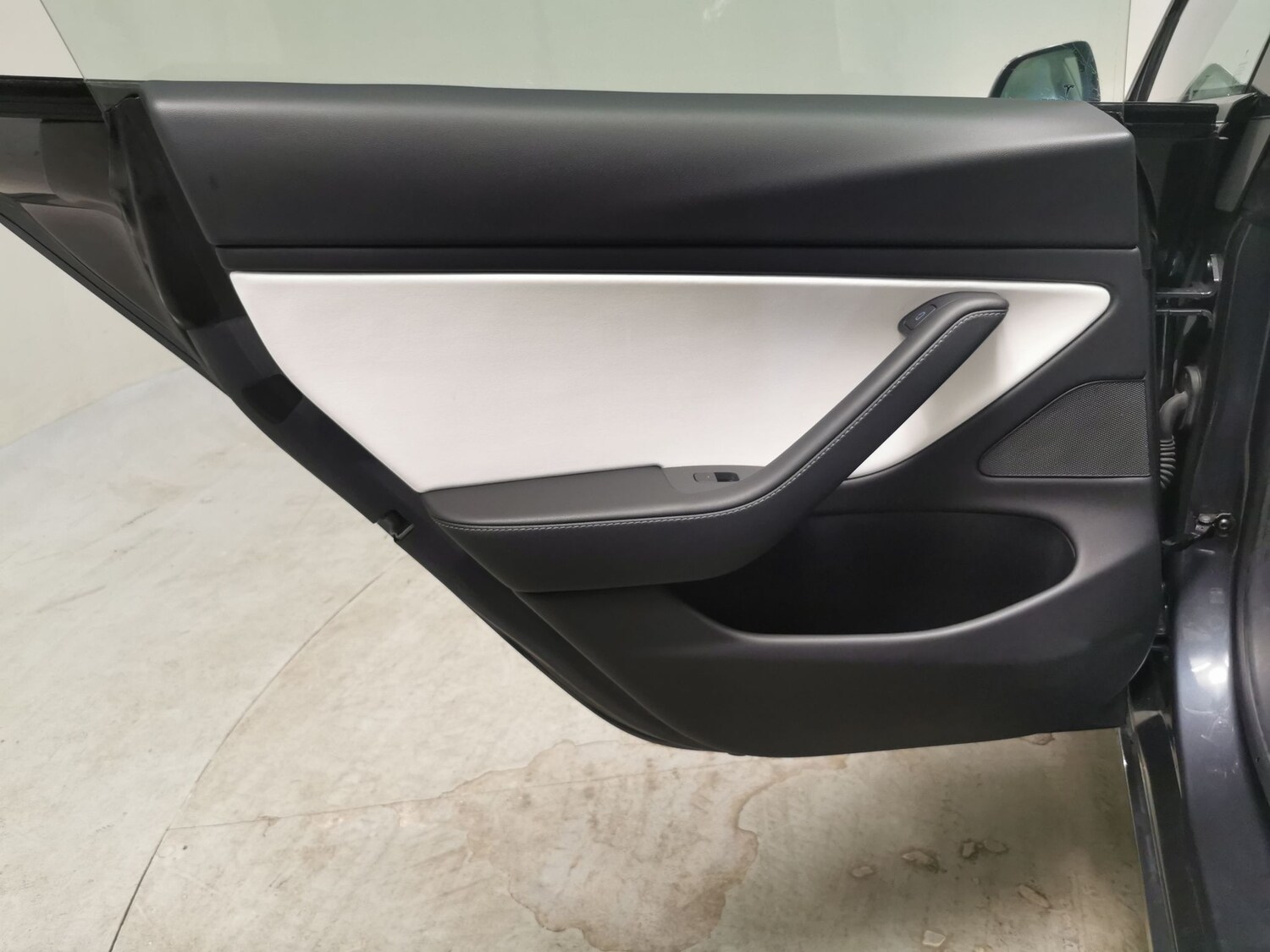 Used Tesla Model 3 2020 for sale - 77542964: Photo 32