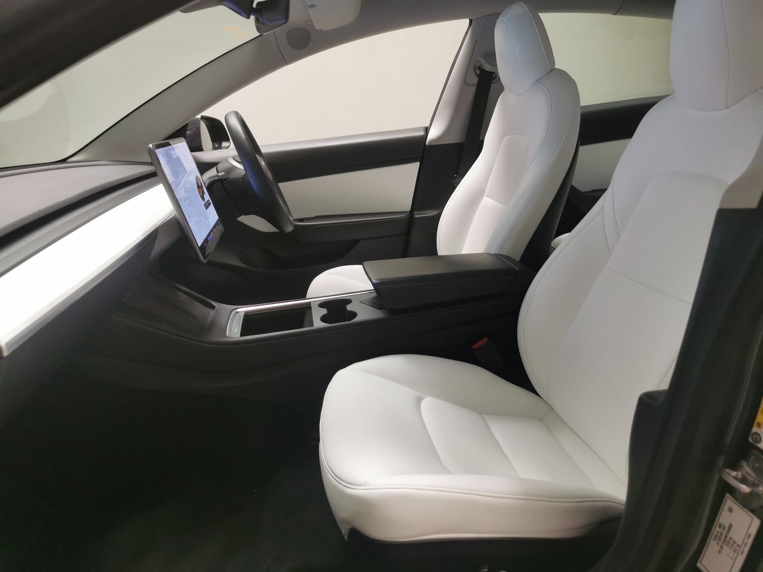 Used Tesla Model 3 2020 for sale - 77542964: Photo 4