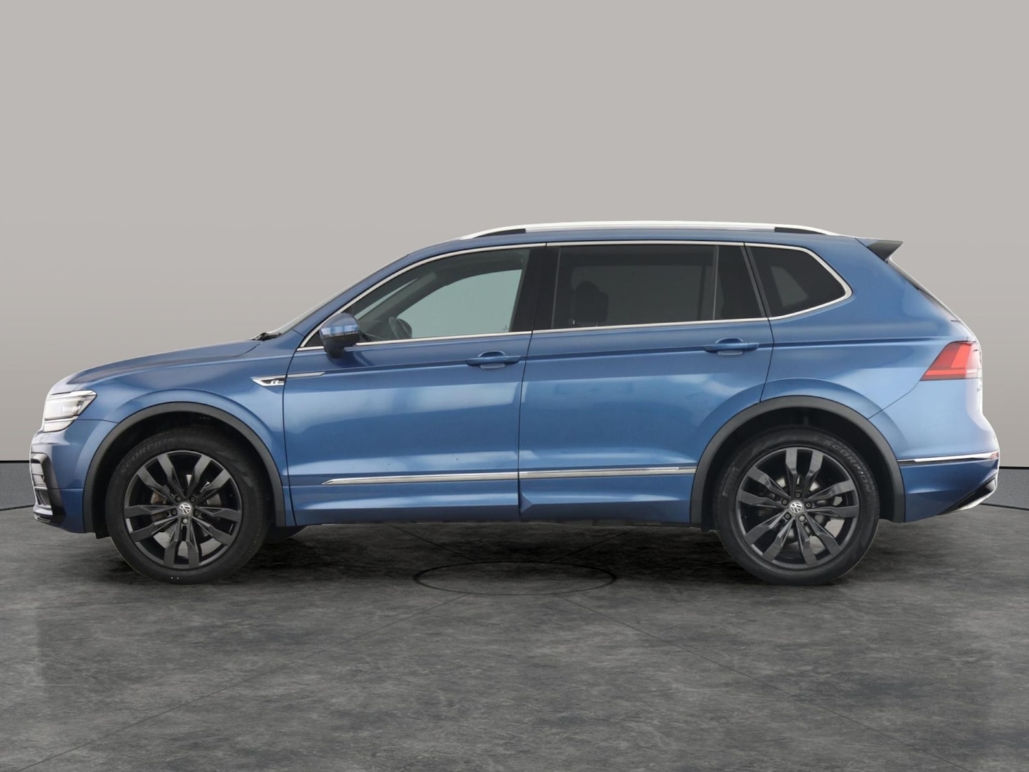 Used Volkswagen Tiguan Allspace 2019 for sale - 76525958: Photo 9