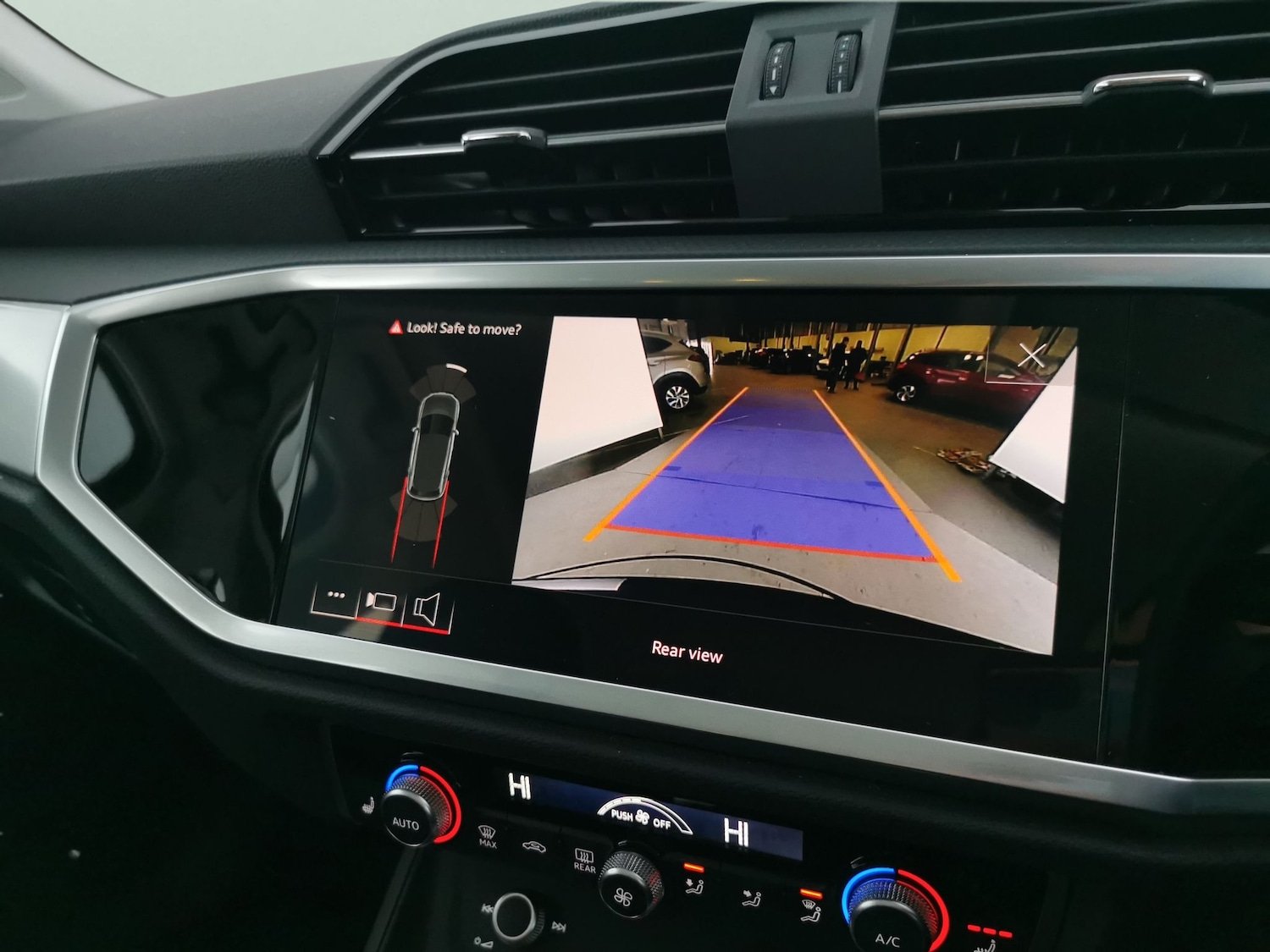 Used Audi Q3 2022 for sale - 77321516: Photo 19