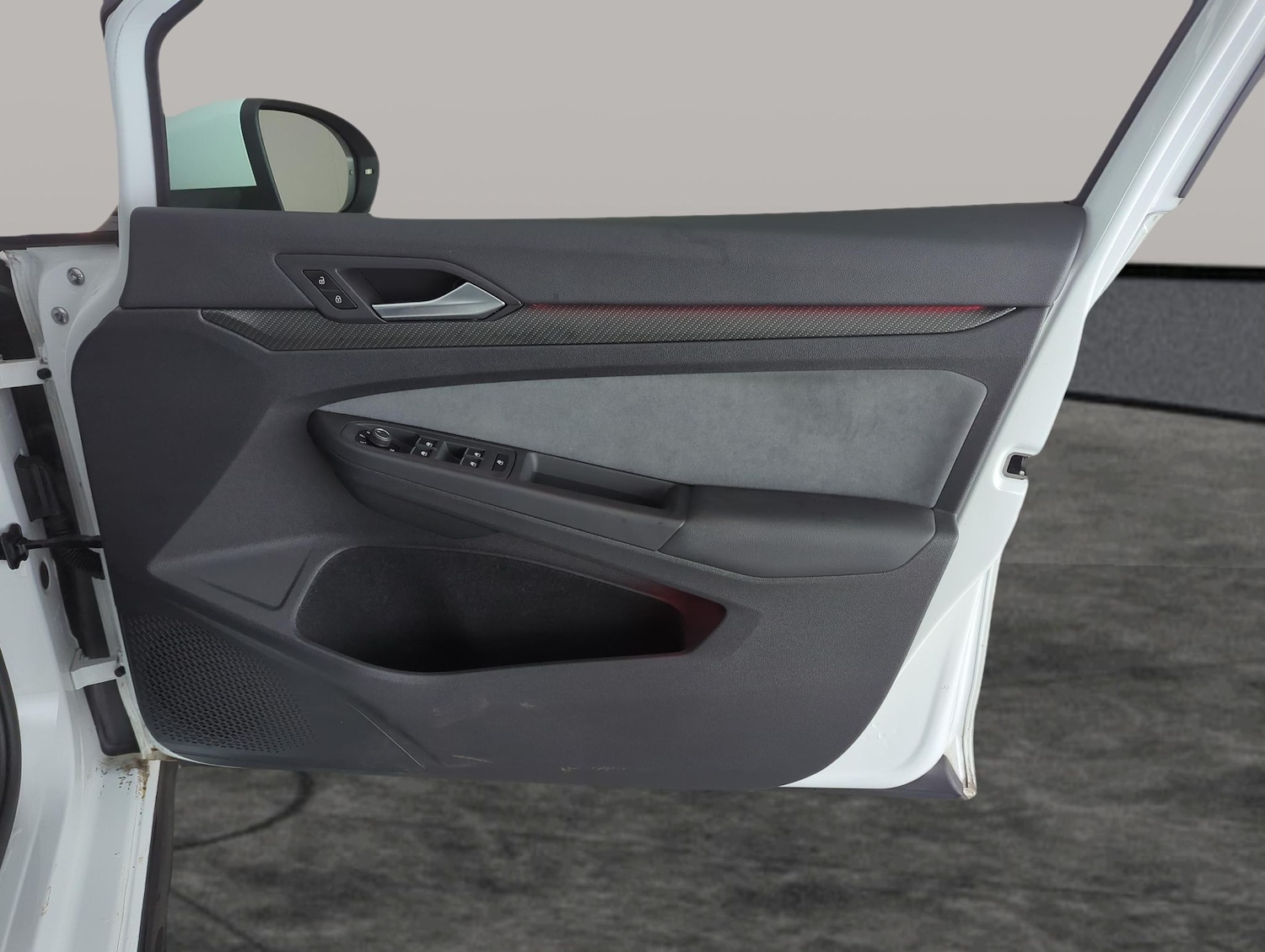 Used Volkswagen Golf 2023 for sale - 77255751: Photo 32