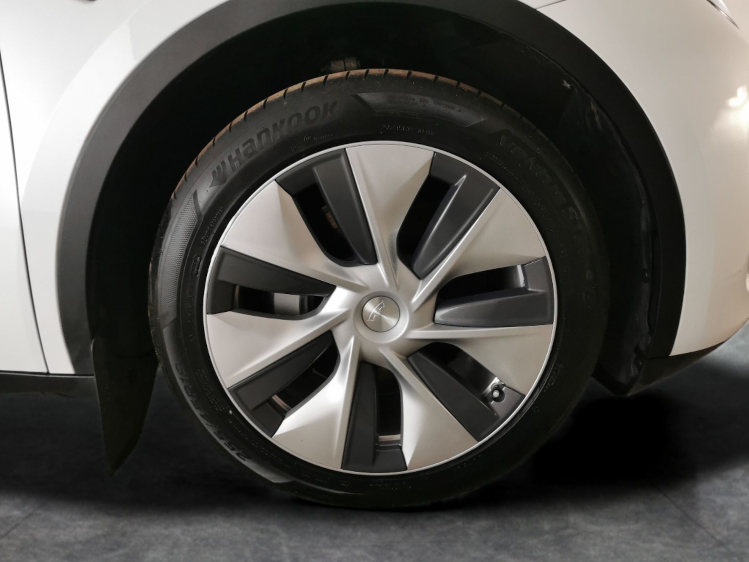 Used Tesla Model Y 2023 for sale - 78065411: Photo 27