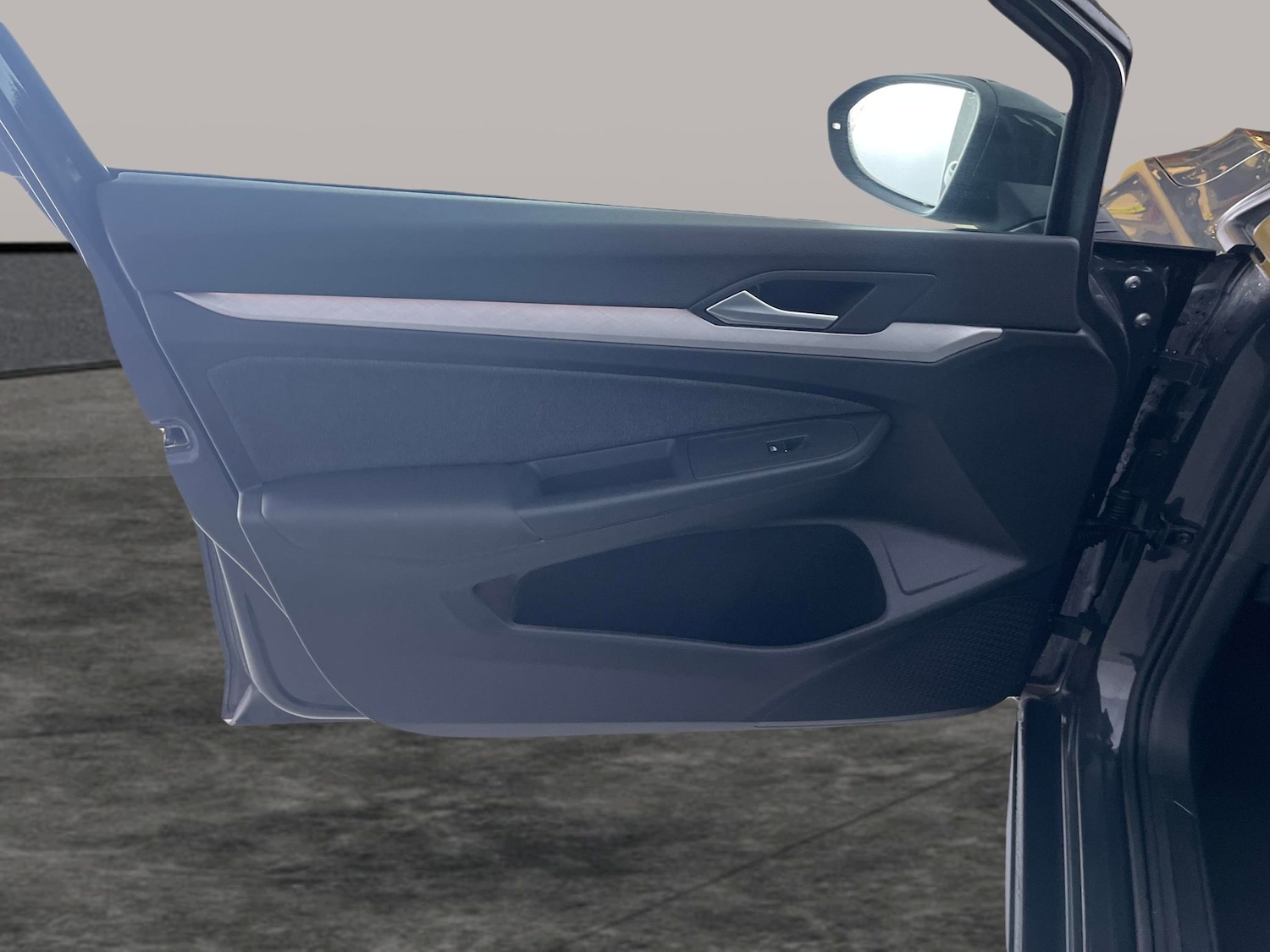 Used Volkswagen Golf 2023 for sale - 77557099: Photo 24