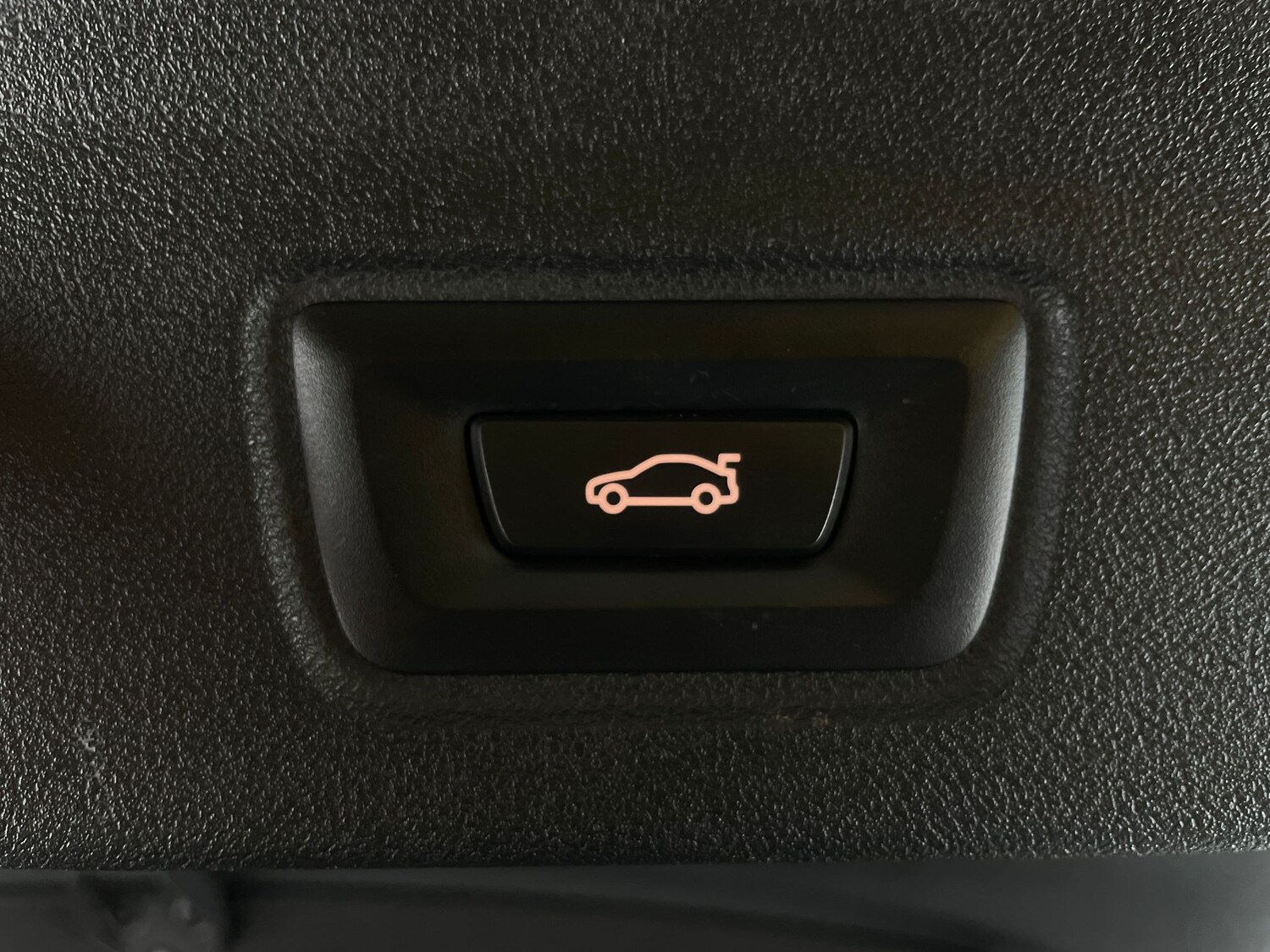 Used BMW i4 2023 for sale - 78122663: Photo 17