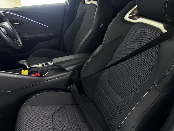 Used Toyota C-HR 2024 for sale - 76312719: Photo 39