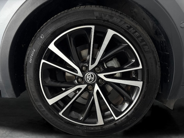 Used Toyota C-HR 2024 for sale - 76312719: Photo 44