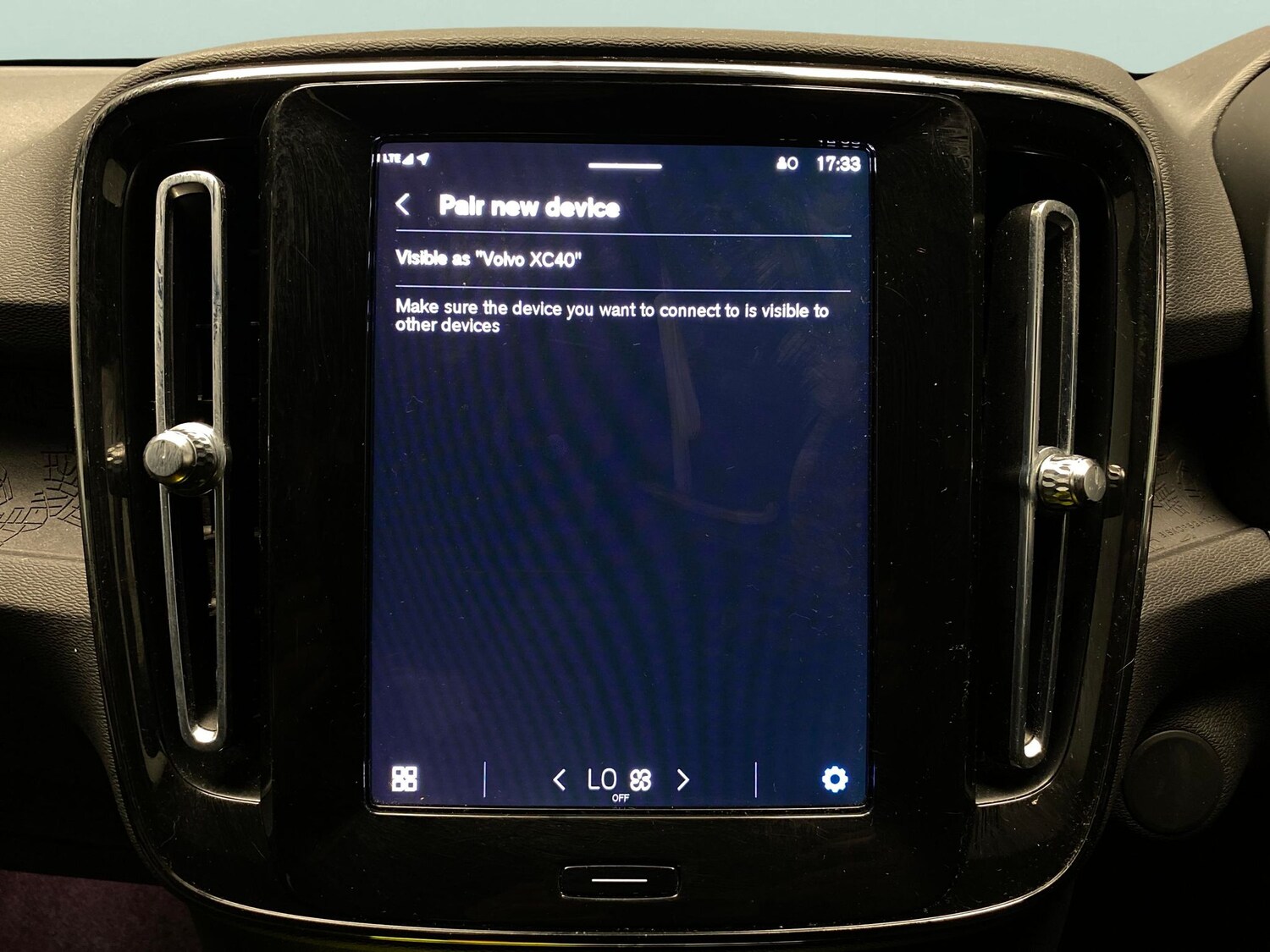 Used Volvo XC40 2022 for sale - 77960531: Photo 14