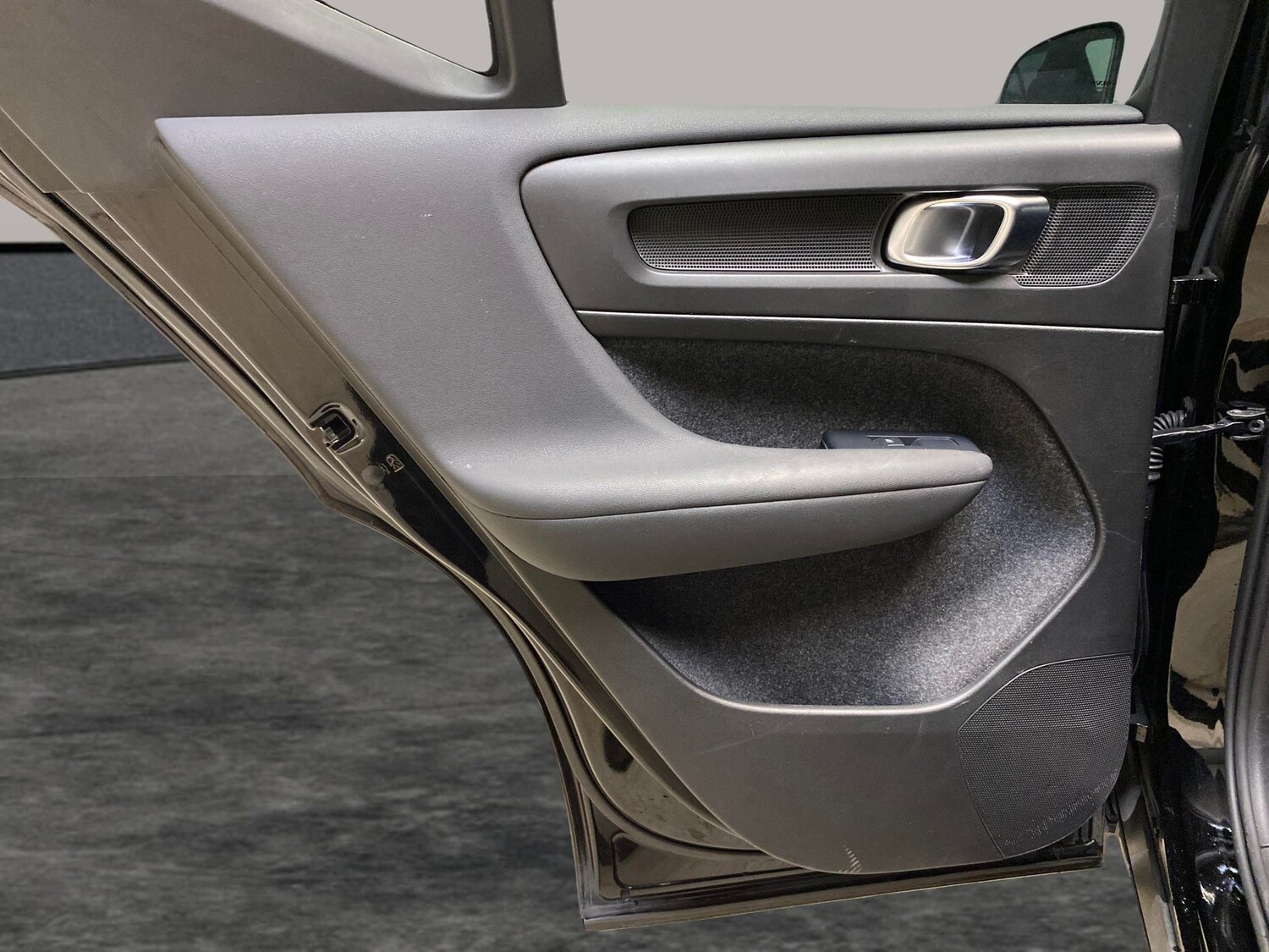 Used Volvo XC40 2022 for sale - 77960531: Photo 24