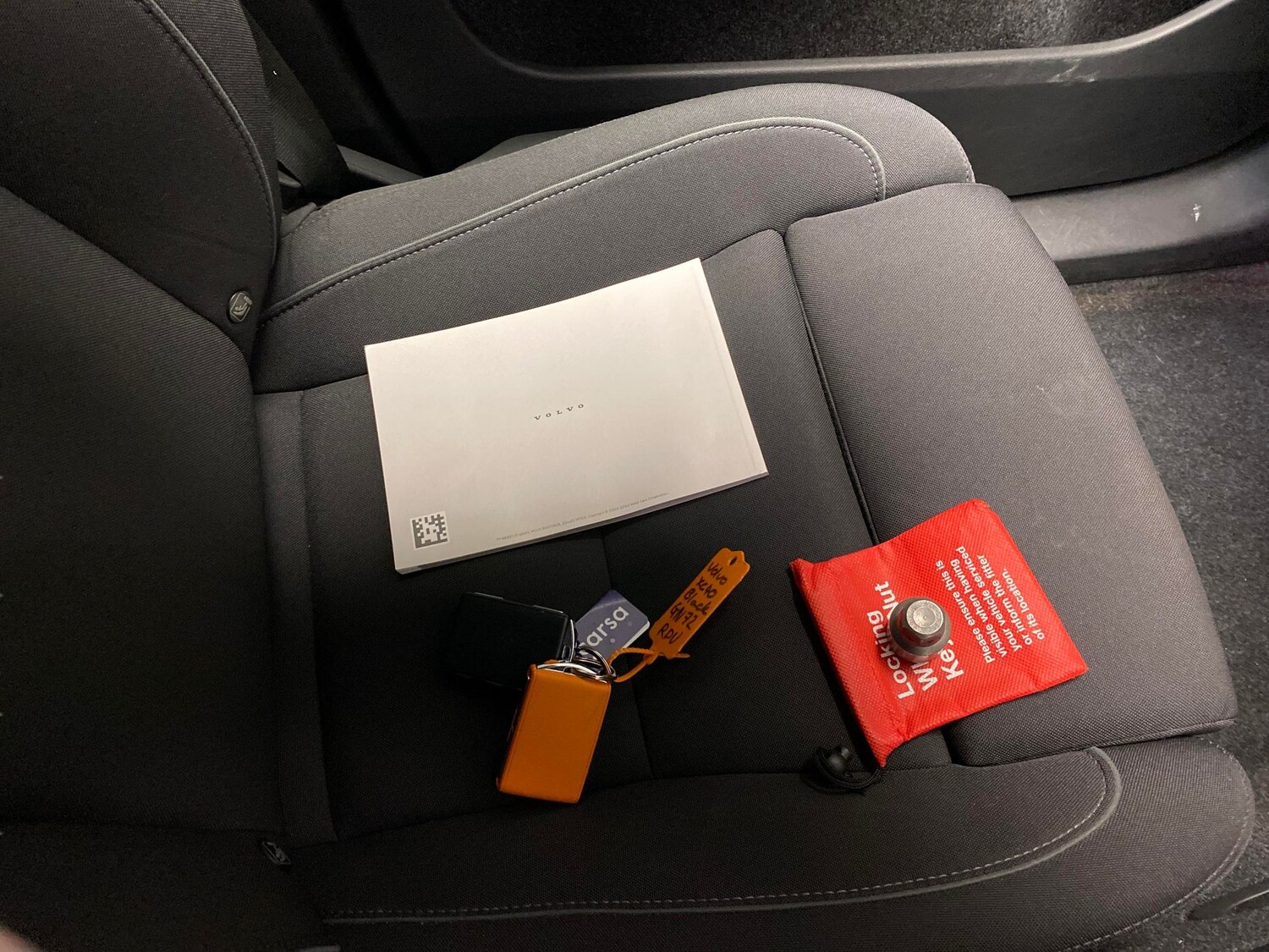 Used Volvo XC40 2022 for sale - 77960531: Photo 28