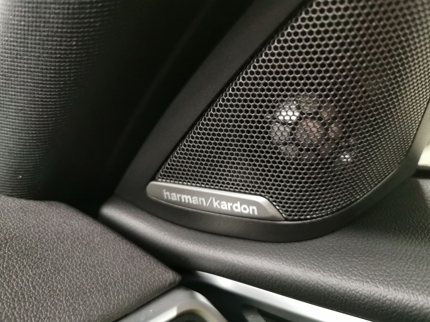 Used BMW i4 2022 for sale - 77347436: Photo 6