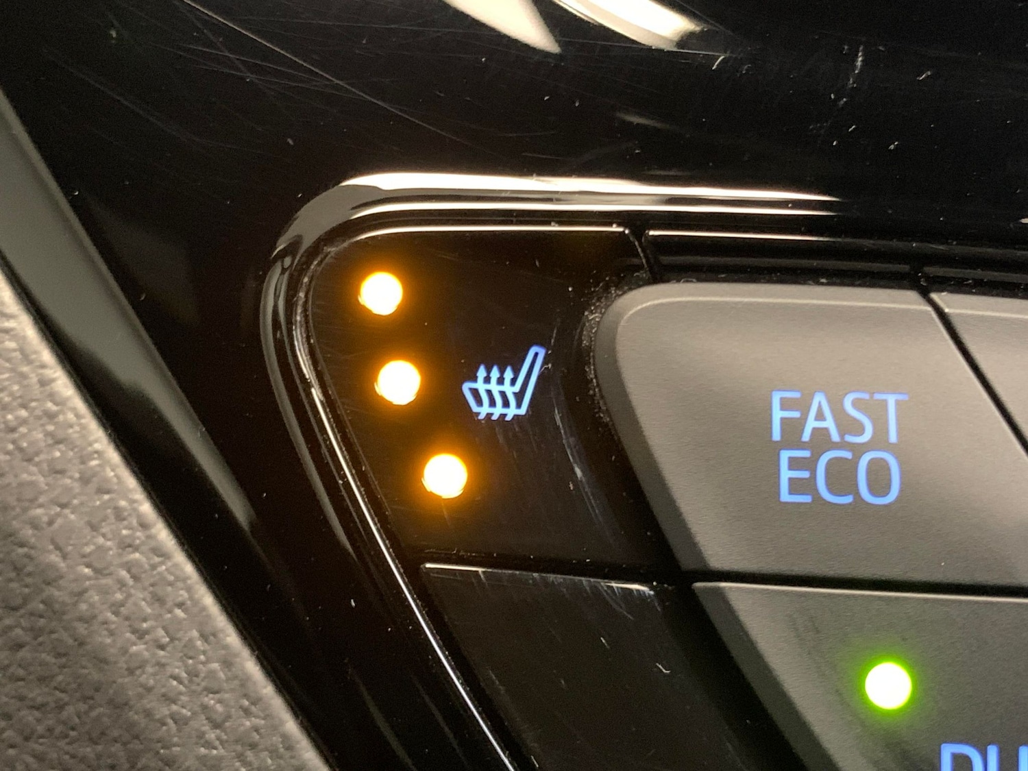 Used Toyota C-HR 2022 for sale - 76937765: Photo 18