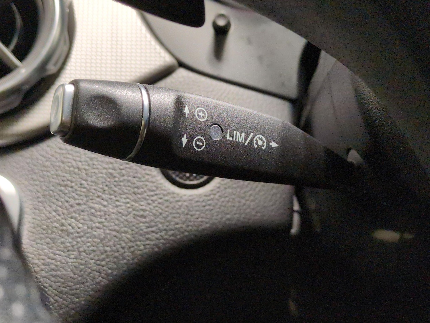 Used Mercedes-Benz GLA 2019 for sale - 77447805: Photo 21