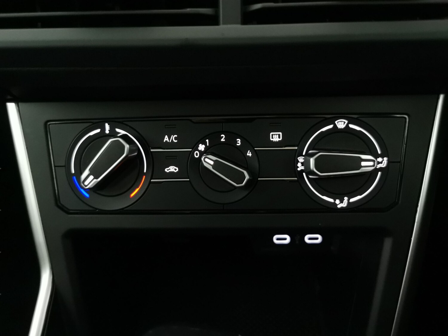 Used Volkswagen Polo 2023 for sale - 78142074: Photo 18