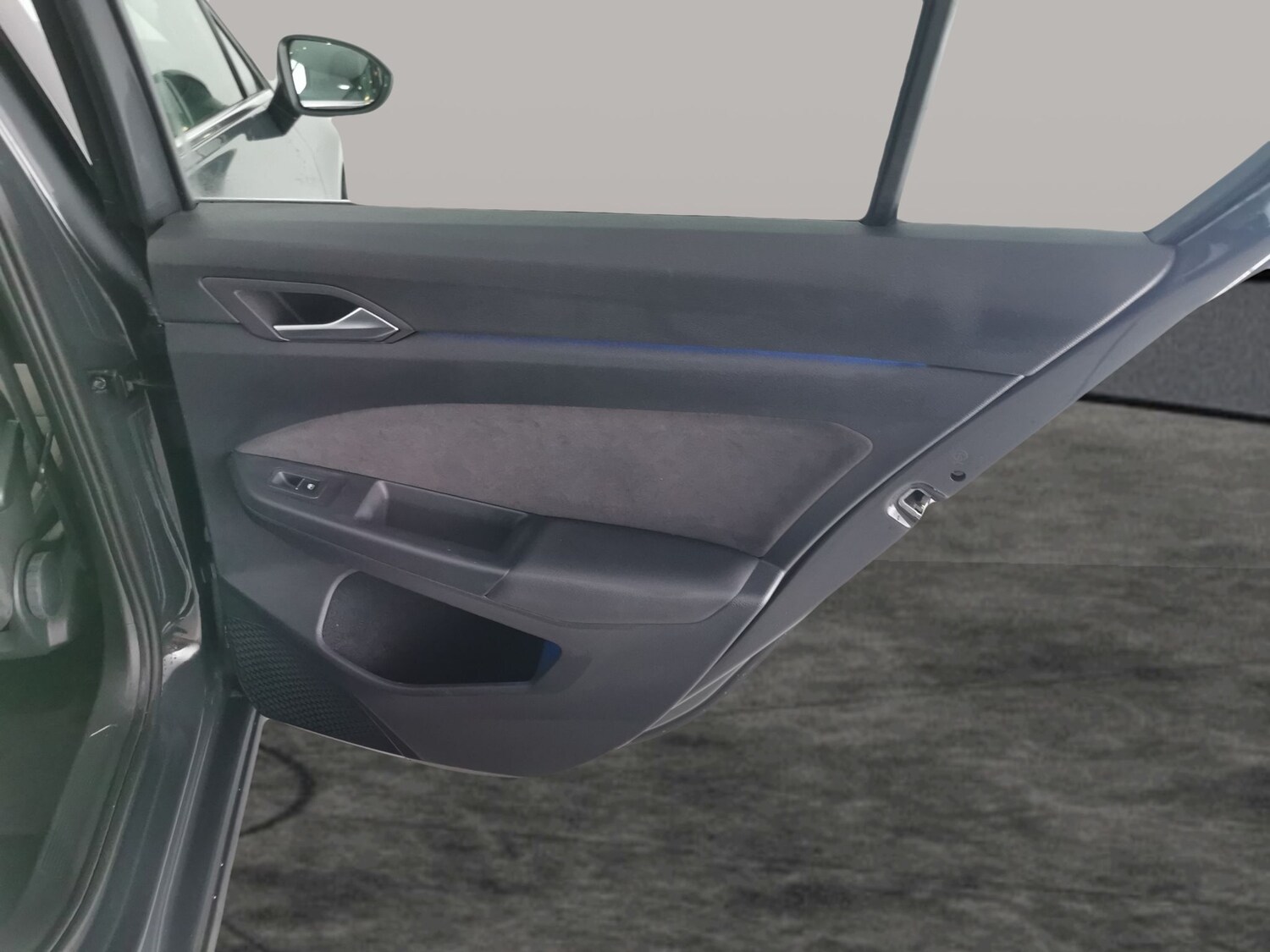 Used Volkswagen Golf 2023 for sale - 77555710: Photo 27