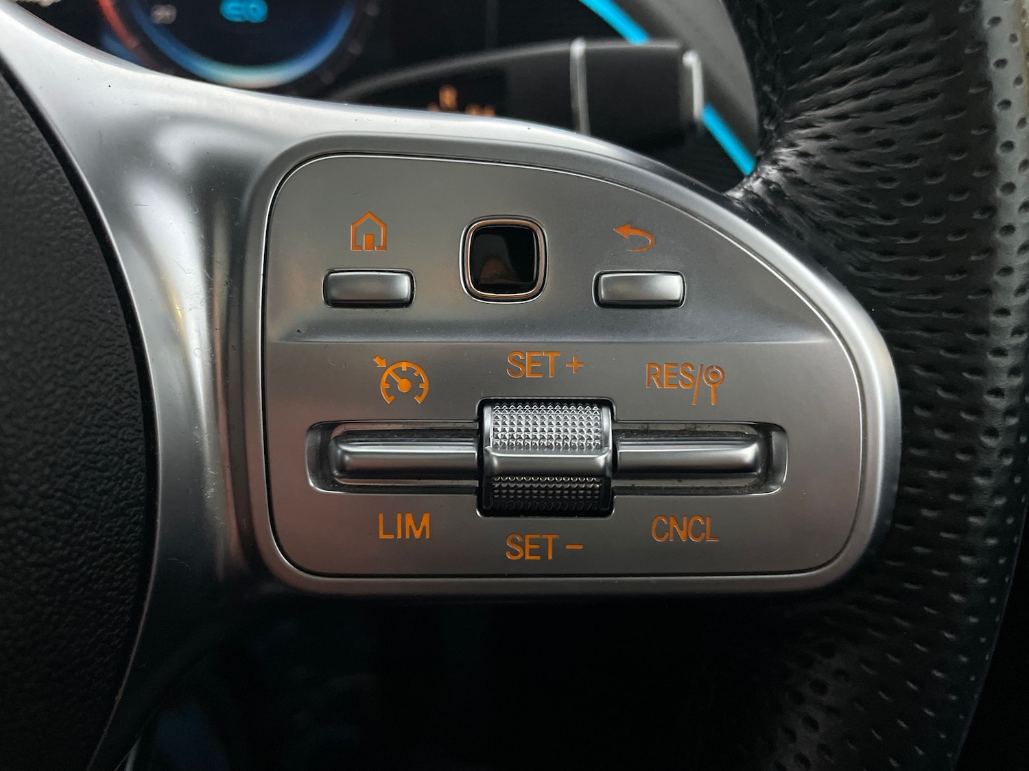 Used Mercedes-Benz EQC 2022 for sale - 77378923: Photo 26