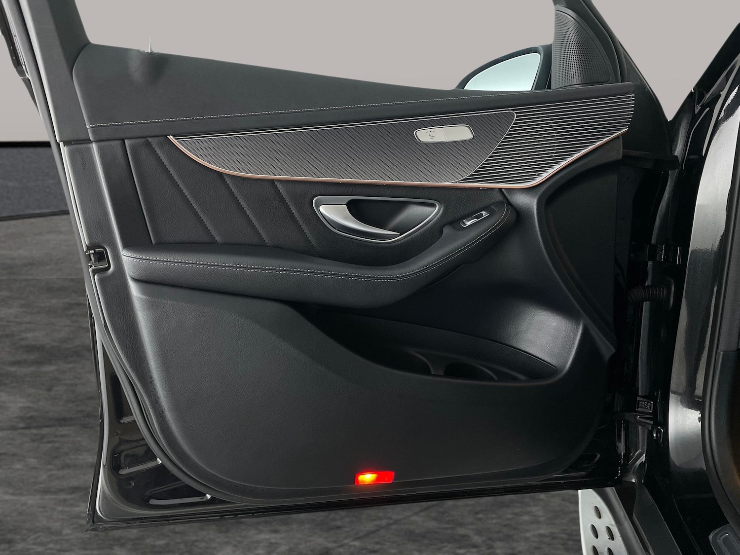 Used Mercedes-Benz EQC 2022 for sale - 77378923: Photo 33