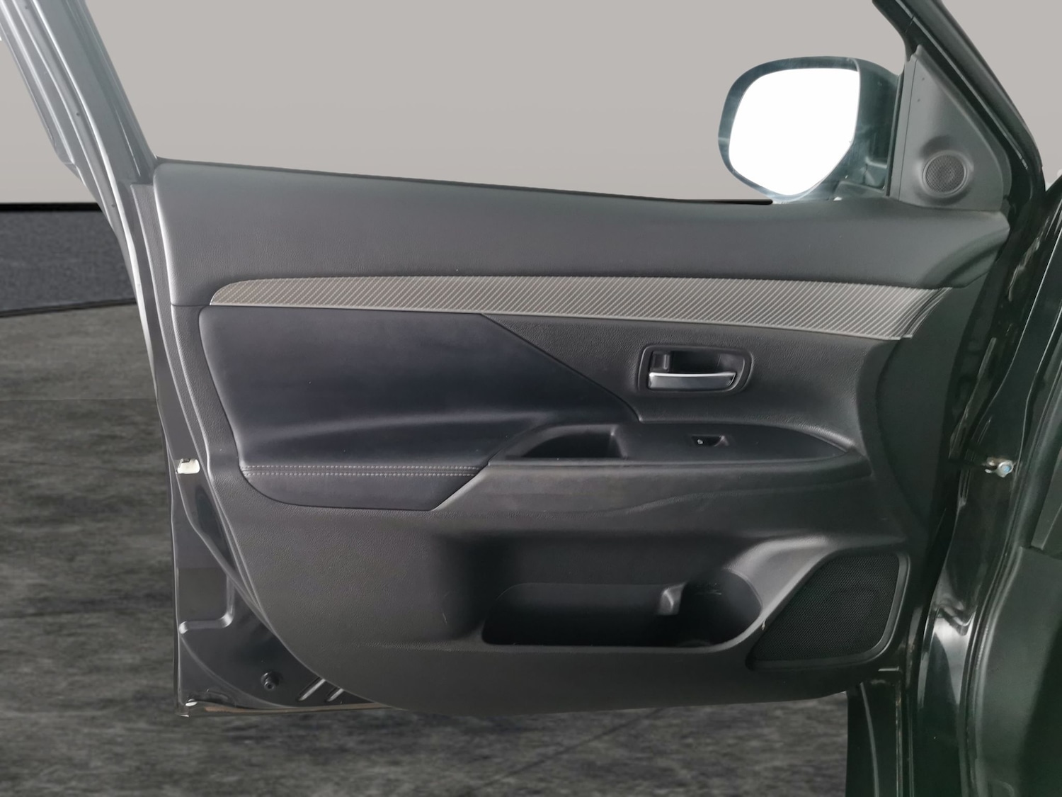 Used Mitsubishi Outlander 2018 for sale - 77053067: Photo 27