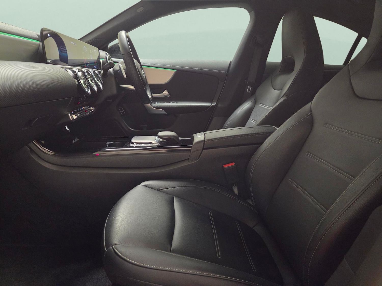 Used Mercedes-Benz CLA 2023 for sale - 77579352: Photo 4