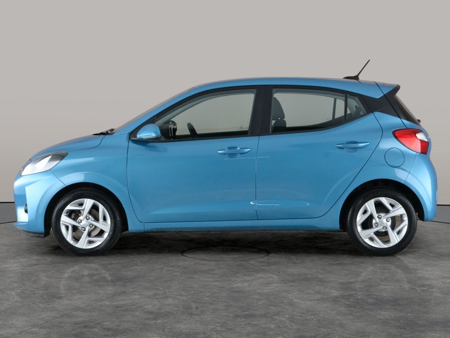 Used Hyundai i10 2022 for sale - 77312584: Photo 13