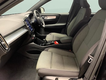 Used Volvo XC40 2022 for sale - 78532458: Photo