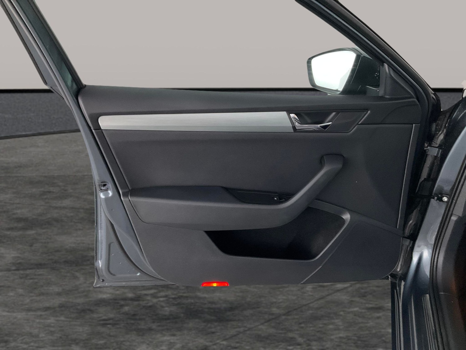 Used Skoda Superb 2018 for sale - 76379152: Photo 38