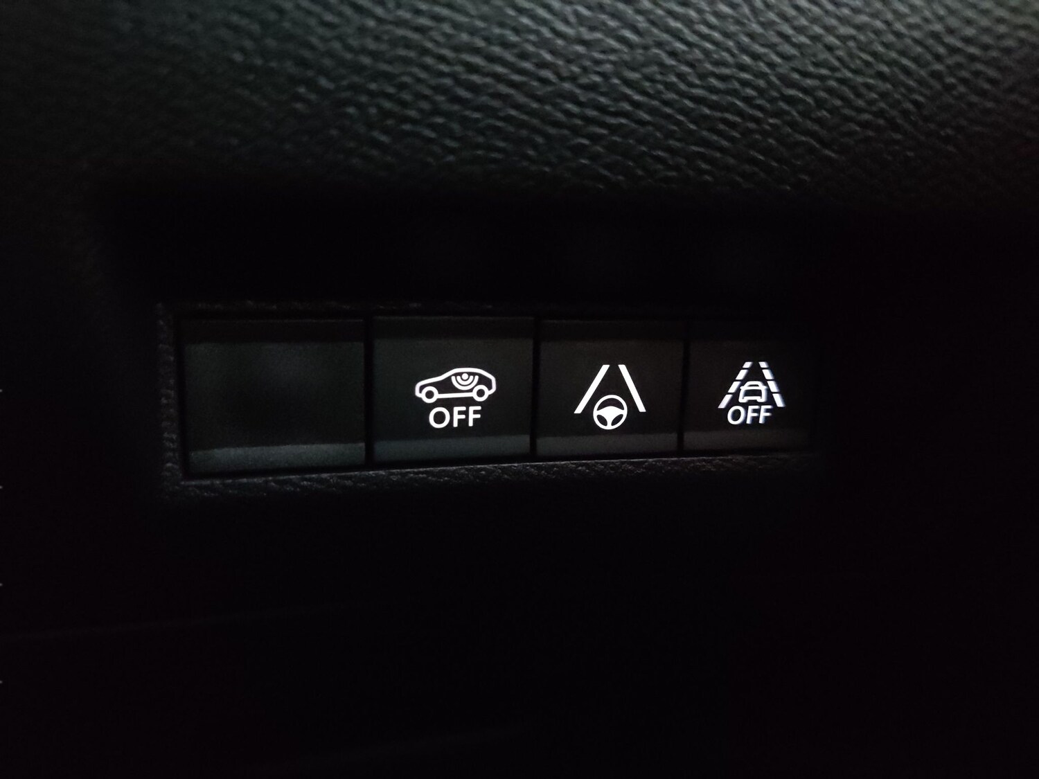 Used Peugeot 2008 2022 for sale - 77974428: Photo 26