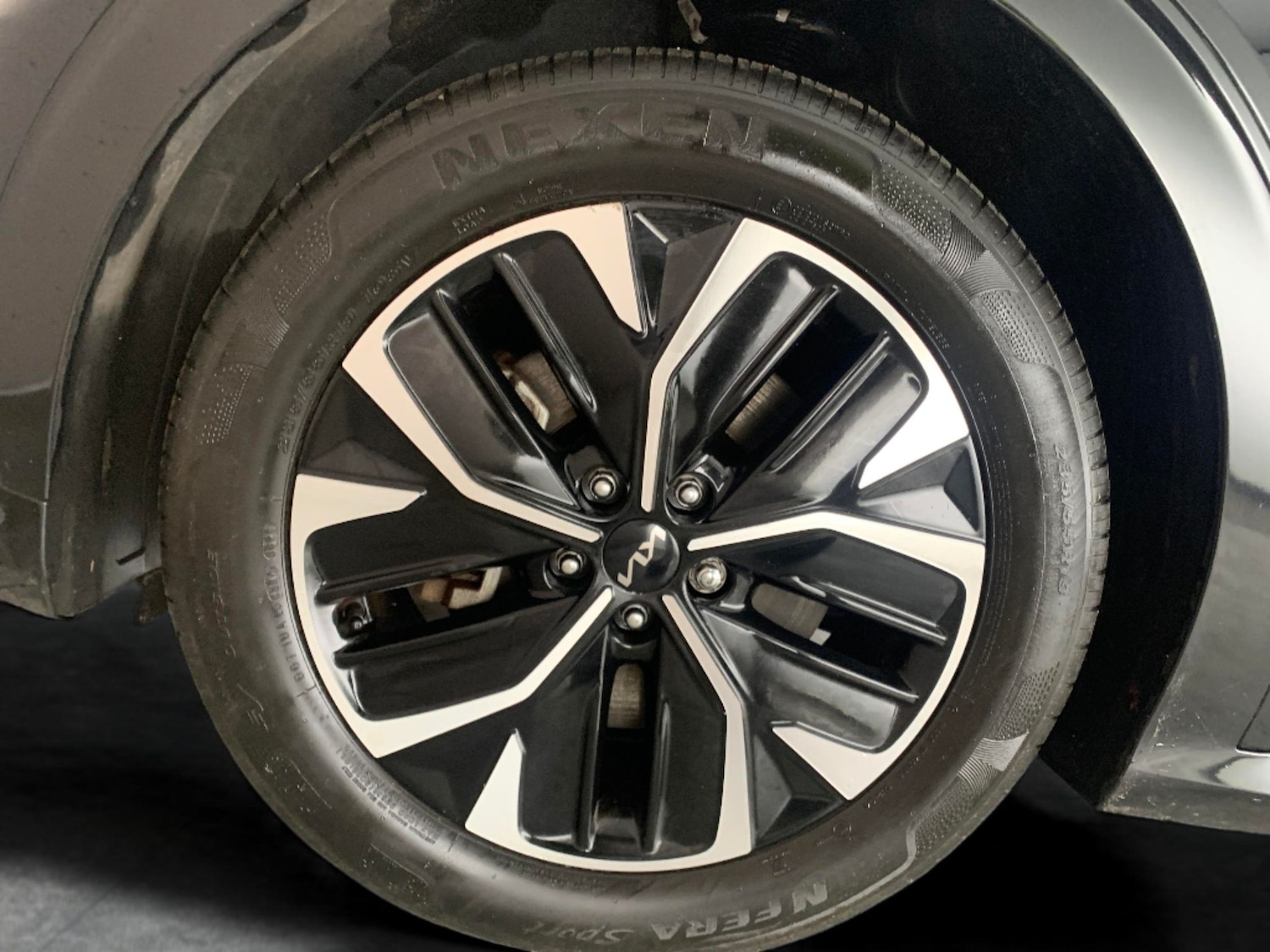 Used Kia EV6 2021 for sale - 76935082: Photo 24